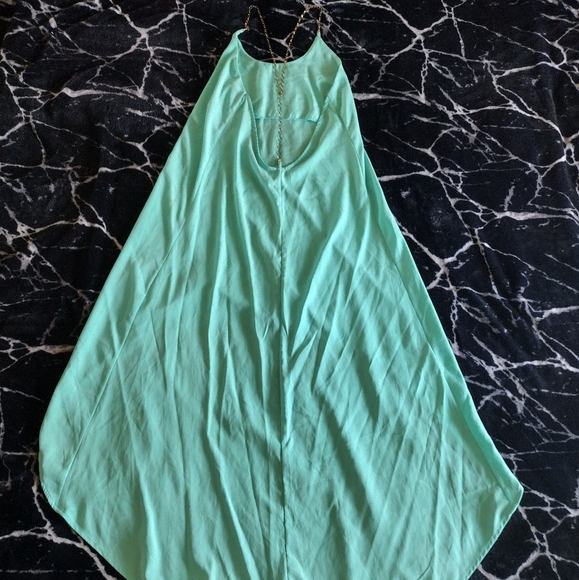 NWOT TOBI Off The Chain Dress - Picture 3 of 4